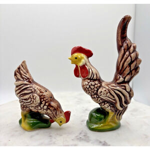 Vintage Rooster and Hen Chicken Salt and Pepper Shaker Farm Birds Japan Farm
